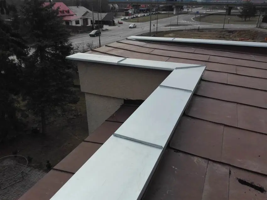 Oplechovanie atiky 6, Kysuce