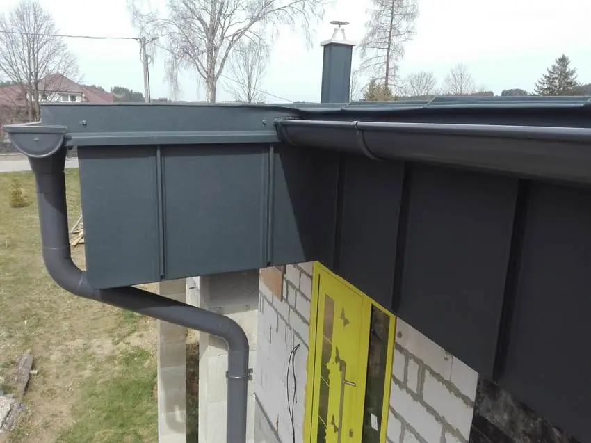 Hotová strecha, celkový pohľad 11, Kysuce