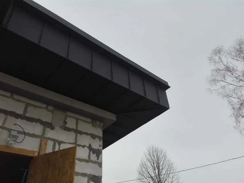 Hotová strecha, celkový pohľad 12, Kysuce